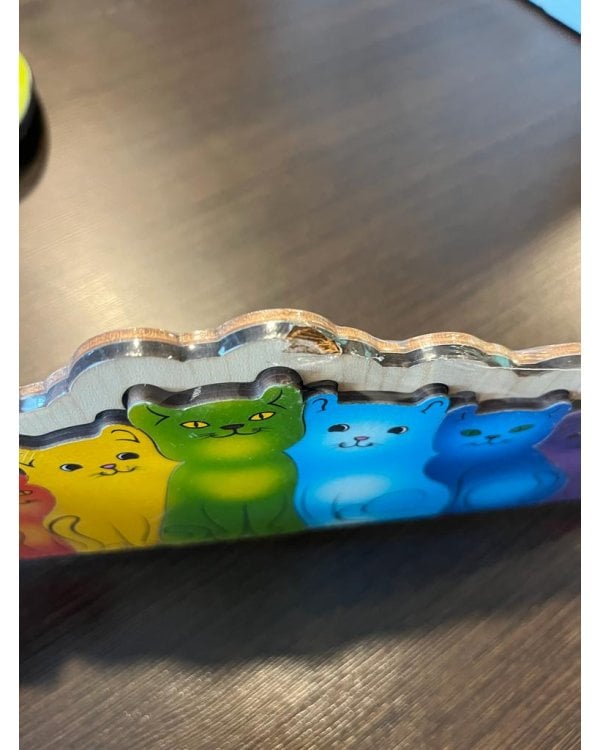 Развивающая доска. Разноцветные котята