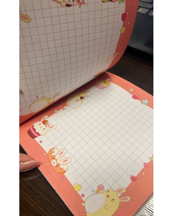 Блокнот Kawaii на позитиве розовый с зайчиком и мишкой