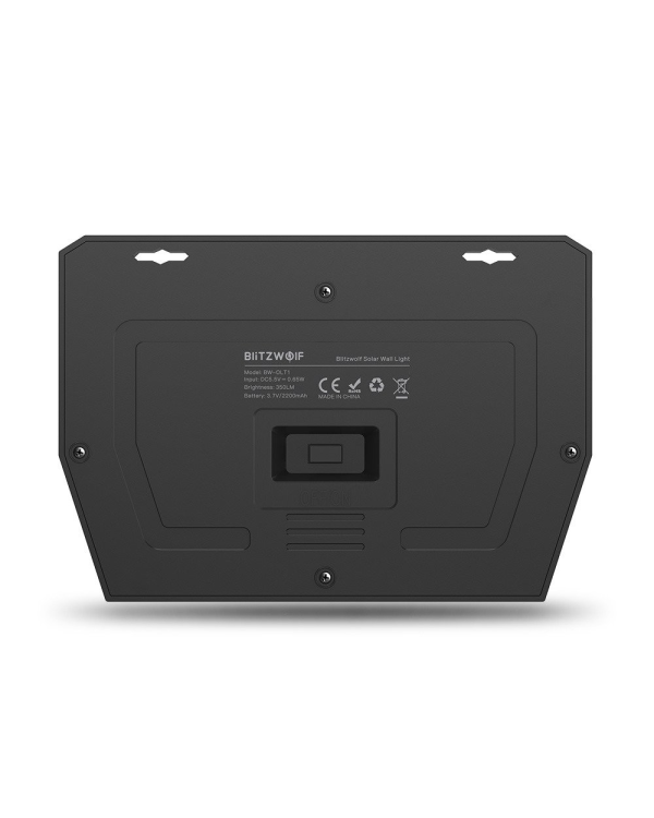 Внешняя светодиодная солнечная лампа Blitzwolf BW-OLT1 с датчиком движения 2200 мАч