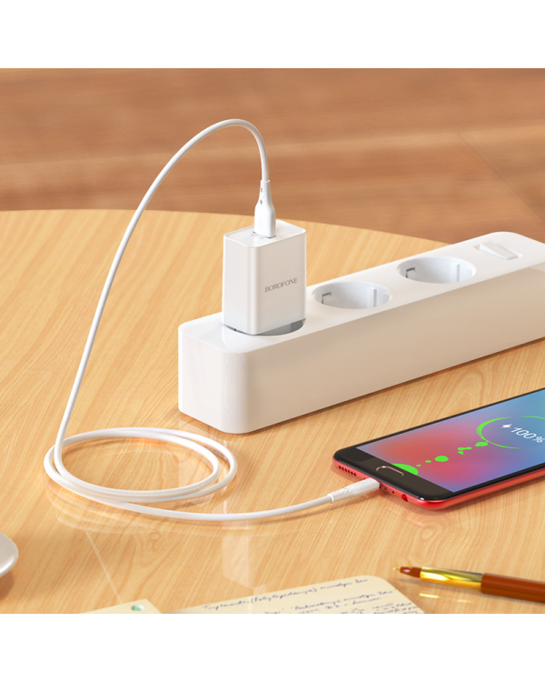 Зарядное устройство для телефона Borofone BN5 | USB | Quck Charge 3.0 | 18 Вт | + кабель Micro USB белый