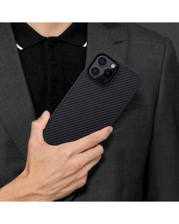 Nillkin Synthetic Fiber Carbon iPhone 13 Pro case black
