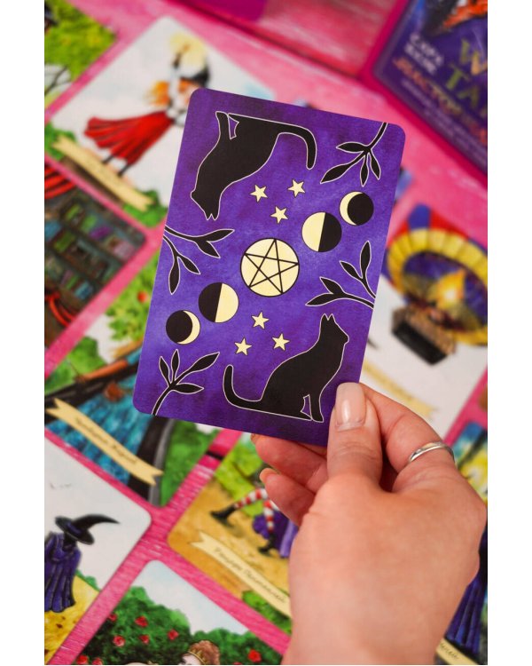 Witch Tarot «Настоящая ведьма». Пробуди свою внутреннюю колдунью и узнай, что тебя ждет