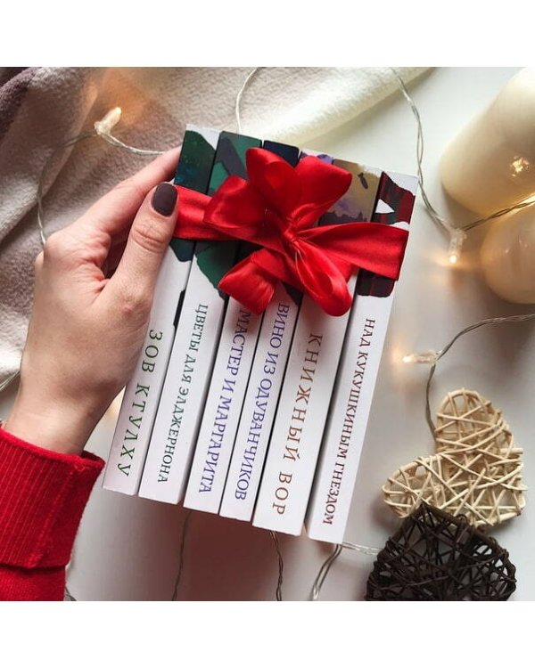 Темные начала (набор из книги "Мастер и Маргарита" и блокнота в точку "Блокнот. Белая птица. Замок Дракулы (192 стр., в точку, интегральный)")