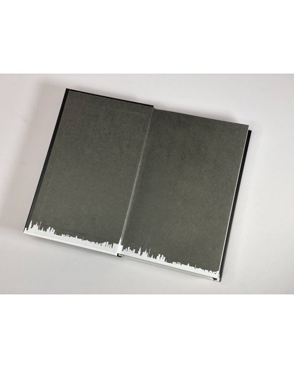 Женщина, которая умеет хранить тайны