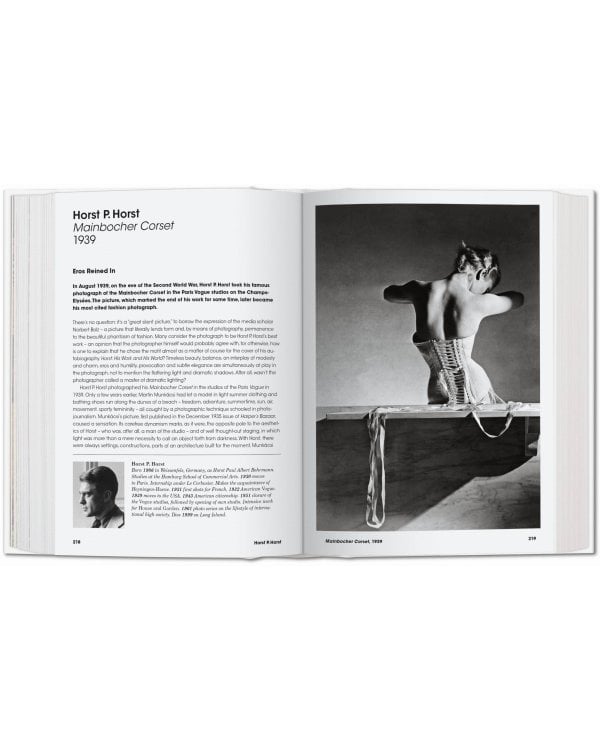 Photo Icons. 50 Landmark Photographs and Their Stories Иконы фотографии 50 знаковых фотографий и их истории /Книги на английском языке