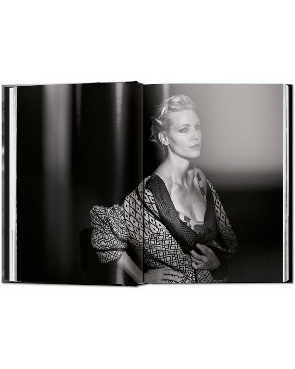 Peter Lindbergh. On Fashion Photography.  Питер Линдберг Фотография моды /Книги на английском языке