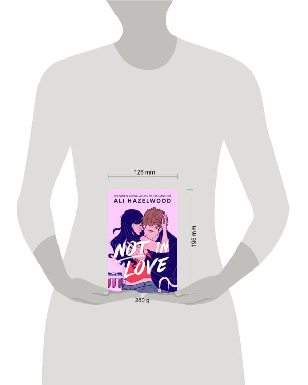 Not in Love (Ali Hazelwood) Не влюблен (Али Хейзелвуд) /Книги на английском языке