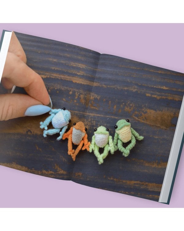 Страшно милые амигуруми. Очаровательные миниатюрные создания в технике микровязания крючком