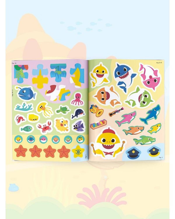 Baby Shark. Увлекательные игры с наклейками