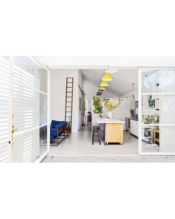 Декор и стиль без строгих правил. Готовые решения, чтобы обновить интерьер и не пожалеть