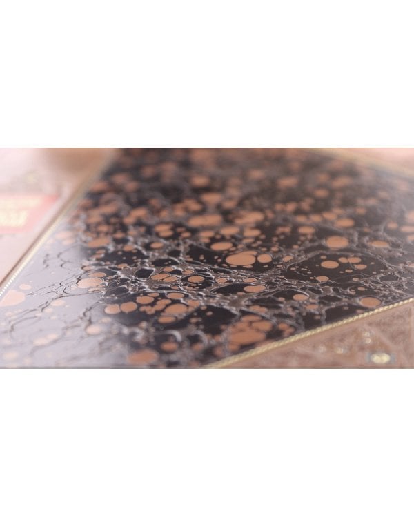 "История государства Российского" Николая Карамзина. Книга в коллекционном переплете из двух видов кожи с рисунком мраморной бумаги и с изящным тиснением в стиле 19 века