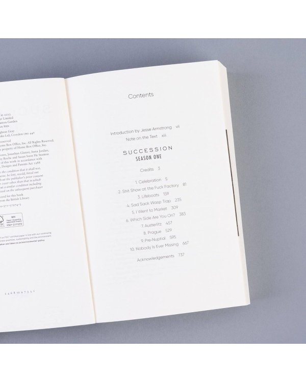 Succession: season 1 (Jesse Armstrong) Наследники : сезон 1 (Джесси Армстронг) /Книги на английском языке