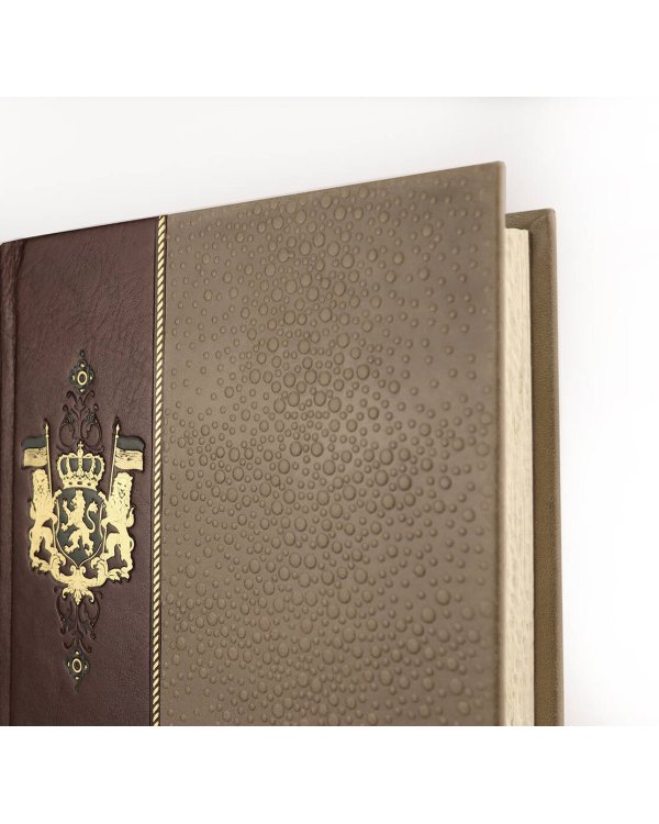 Никколо Макиавелли. Государь. Коллекционное иллюстрированное издание премиум-класса в кожаном переплете ручной работы в стиле 19 века с бинтами, красочным тиснением и торшонированными обрезами