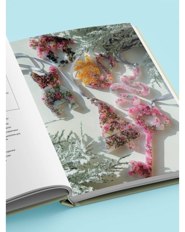 Эпоксидный сад. Цветы в украшениях, декоре, мебели