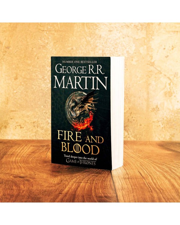 Fire and Blood ( George R.R.Martin) Кровь и пламя (Д.Р.Р.Мартин) /Книги на английском языке
