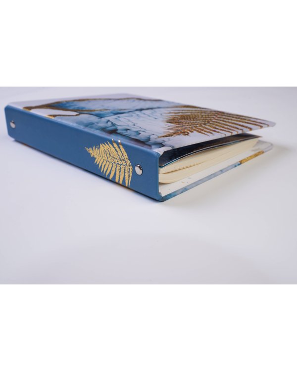 Золотой папоротник. Тетрадь на кольцах, А5, 100 л., с цветными разделителями, зол. фольга