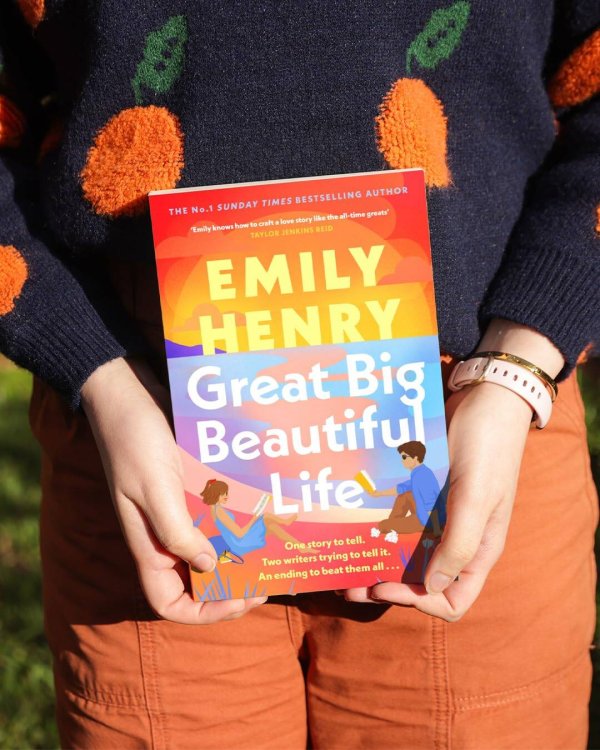 Great Big Beautiful Life (Emily Henry) Великая, большая, красивая жизнь (Эмили Генри) /Книги на английском языке