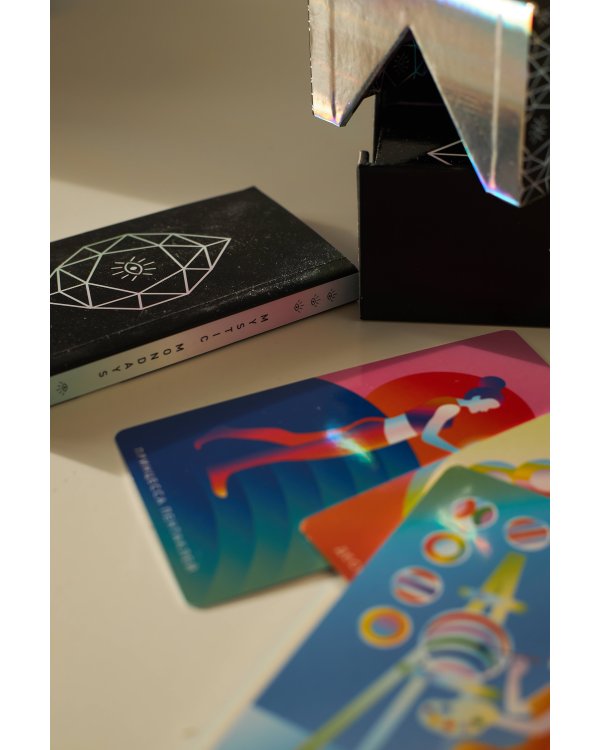 Mystic Mondays Tarot. Таро мистических понедельников. 78 карт и руководство (в подарочном оформлении)