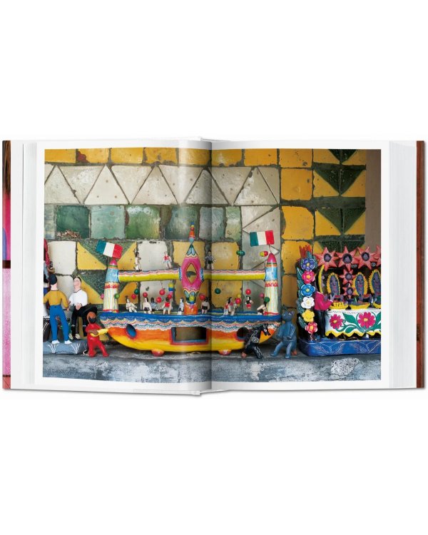 Living in Mexico. 40th Ed.