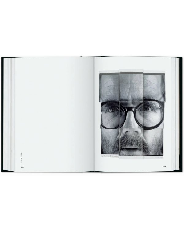 The Polaroid Book. 40th Ed.