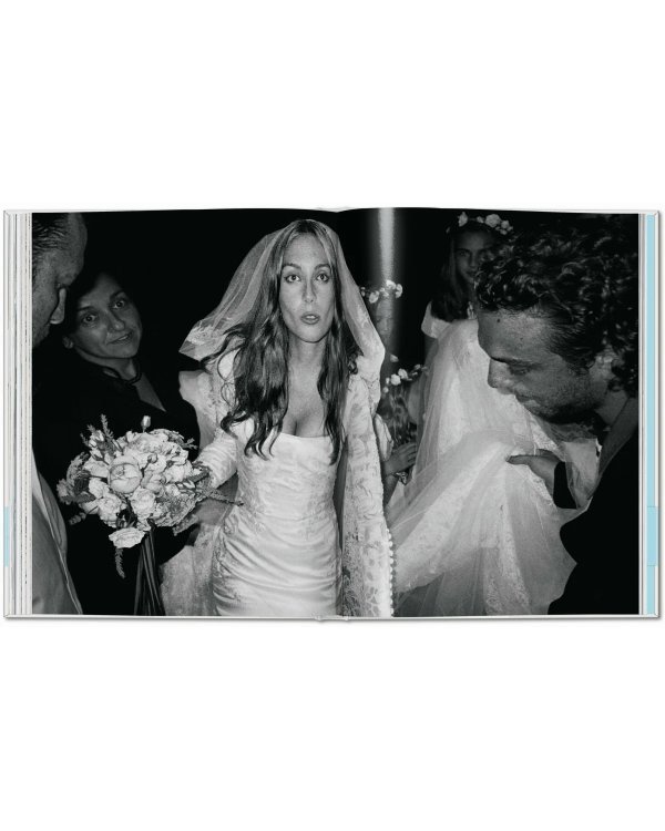 Mario Testino. I Love You. A celebration of weddings