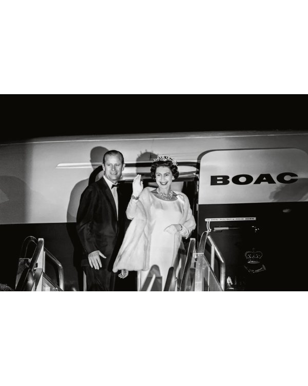 Her Majesty. A Photographic History 1926–2022