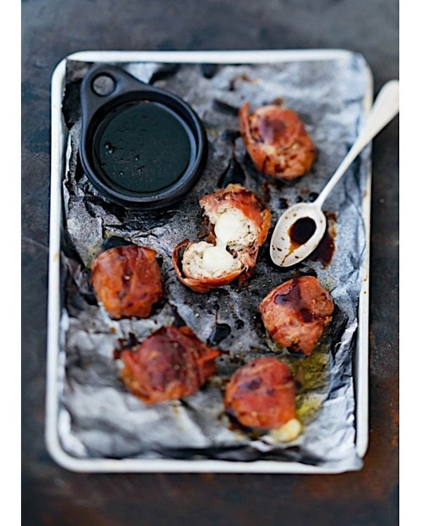 «Праздник как по нотам. Изысканный стол». Сборный комплект в коробе из 3-х книг