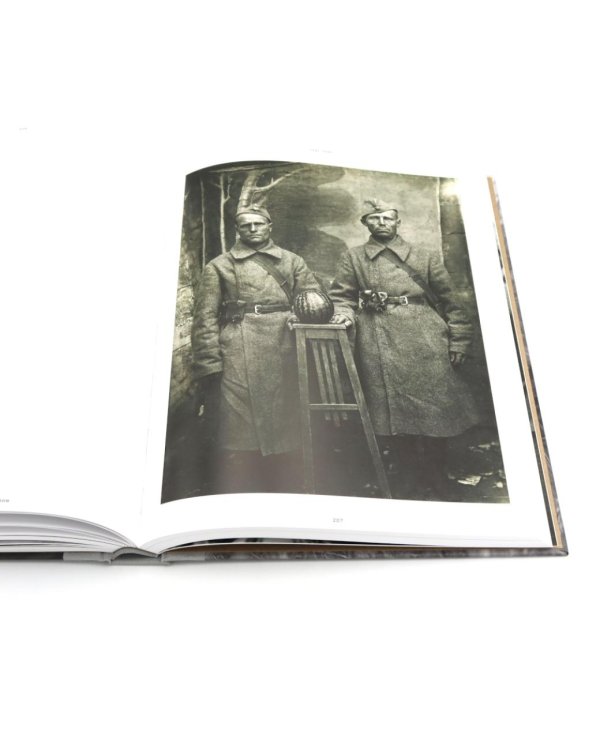 Родина. В 2 т