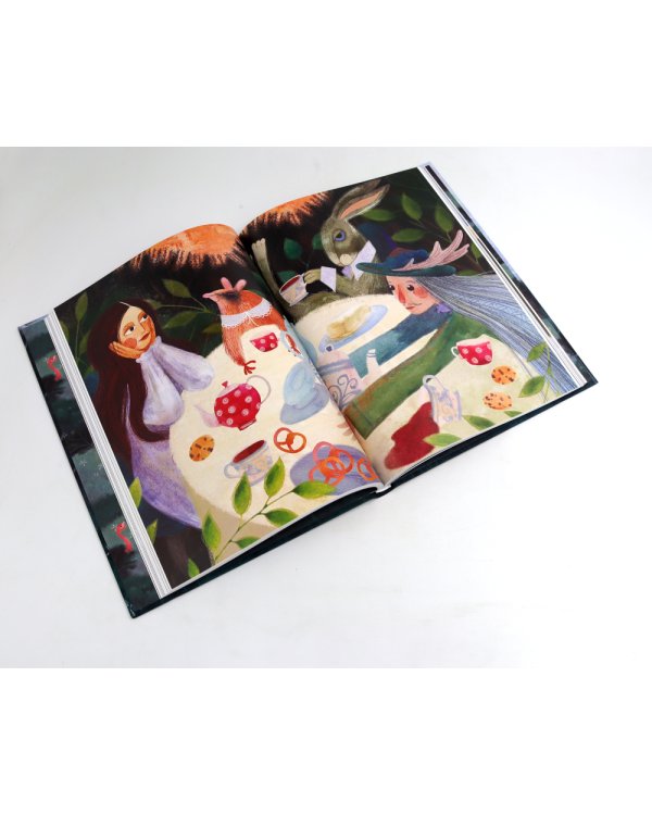 Алиса в Стране Чудес и Пиноккио. Классические сказки с иллюстрациями (комплект из 2-х книг)