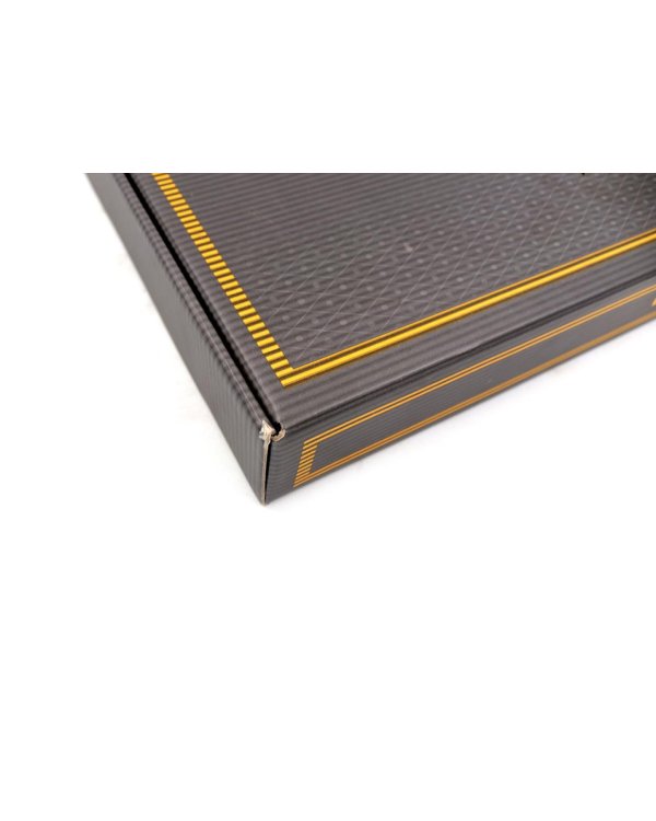 УЦЕНКА ЗК. Спецслужбы мира за 500 лет (в футляре, кожа)