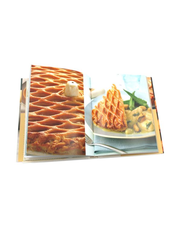 100 пирогов и тортов; Выпечка сладкая и несладкая (комплект из 2-х книг)