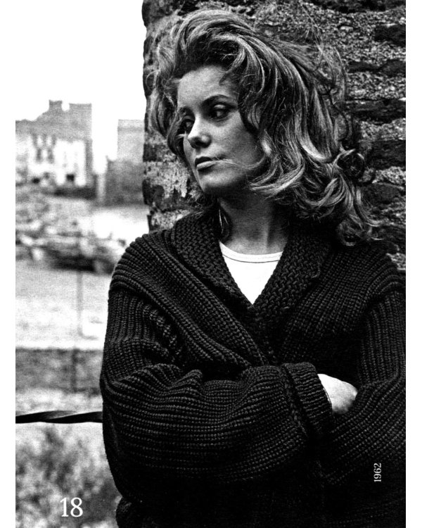 Катрин Денев