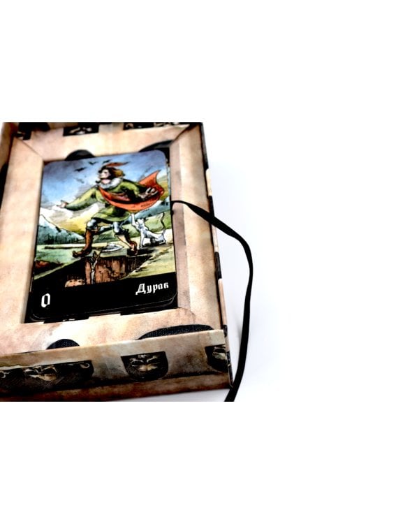 Кладбищенское Таро. Necropolis Tarot (78 карт + руководство)