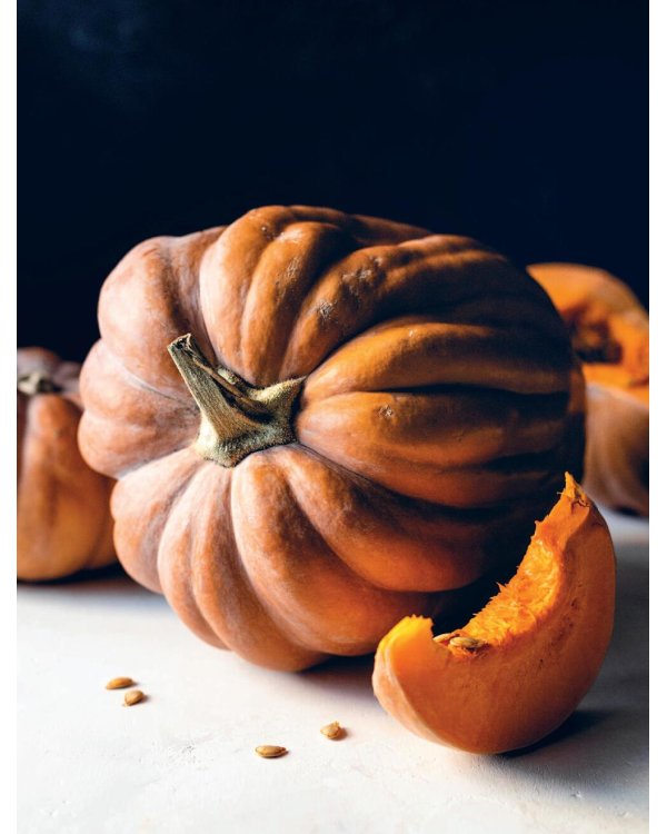 Тыквенная книга. Яркие блюда. Ароматные сочетания