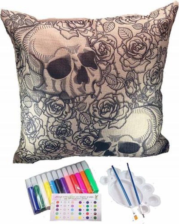 Декоративная наволочка с цветами