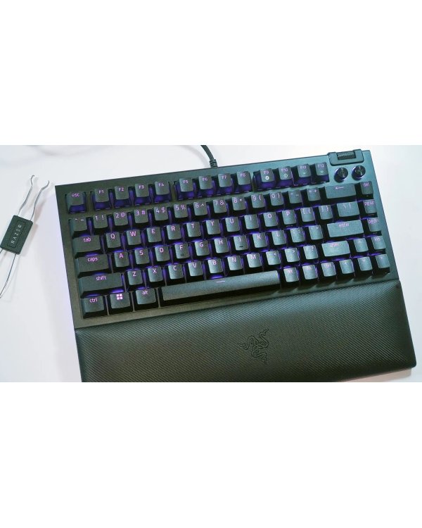 Razer BlackWidow V4 75% Механическая Игровая Клавиатура / Белая