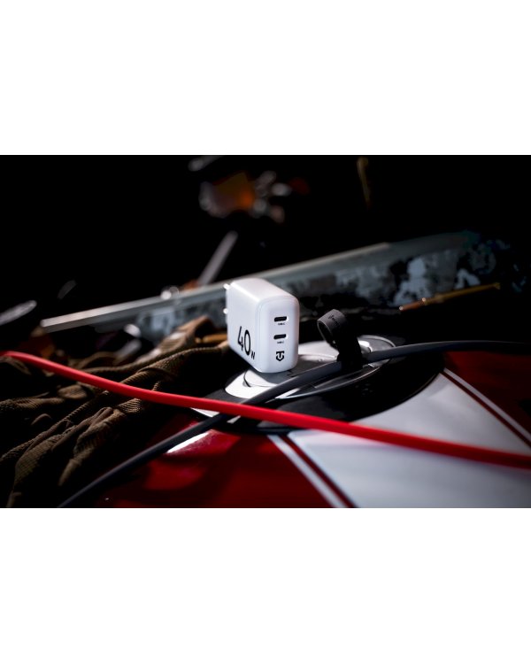 Tactical Base Plug Dual 40W Зарядное устройство / белый