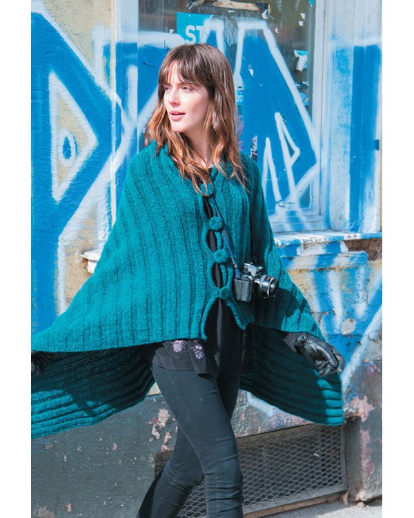 Стильные пончо и кейпы