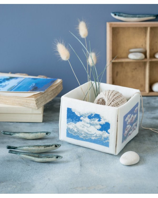 Французская вышивка крестом.Морские и летние сюжеты Вероник Ажинер