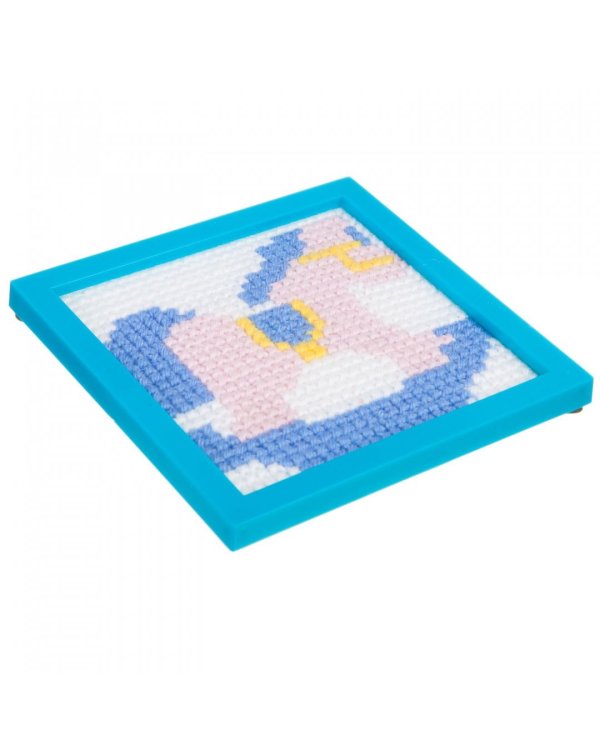 Набор для вышивки на канве. Лошадка