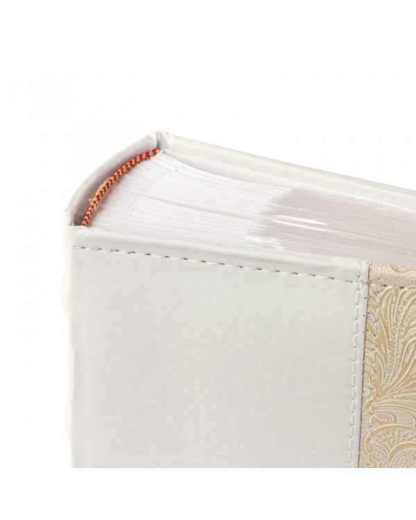 Фотоальбом BRAUBERG на 300 фото, белый + золотой (391117)