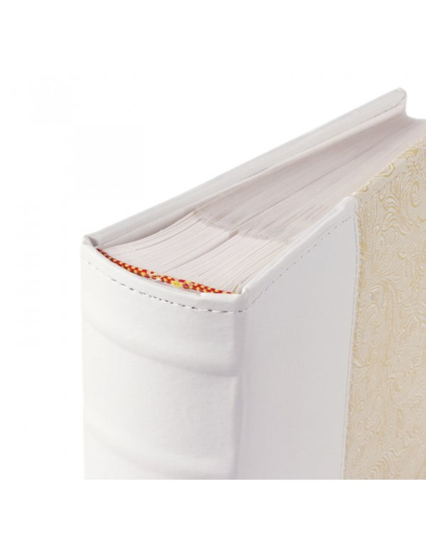 Фотоальбом BRAUBERG на 300 фото, белый + золотой (391117)