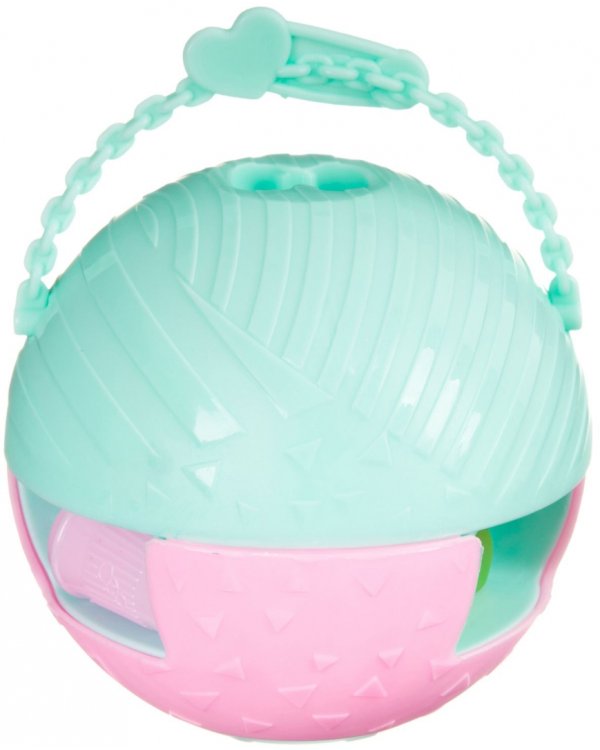 Куколка OLY в шапочке-ушанке с животным и аксессуарами в шаре, девочка