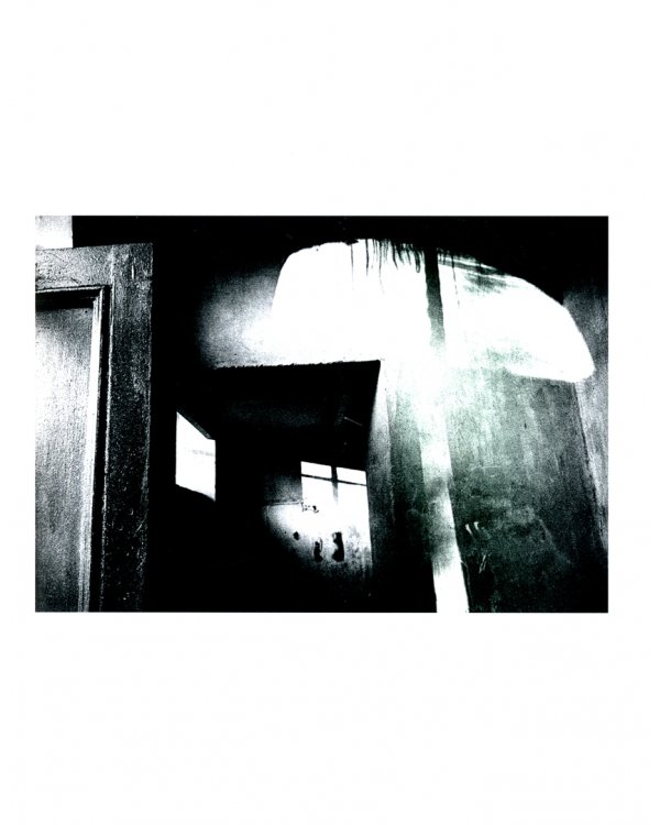 Полторы комнаты: эссе