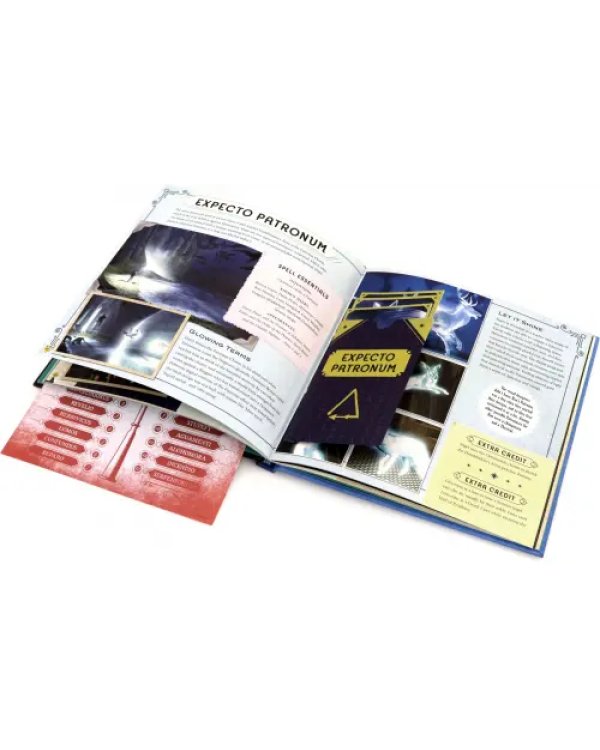 Harry Potter. Spells and Charms. A Movie Scrapbook