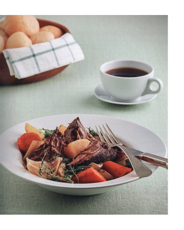 The Instant Pot Miracle Cookbook. Over 150 step-by-step foolproof recipes