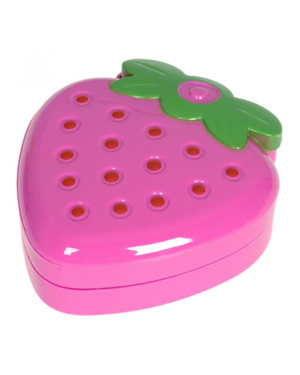 Набор детской декоративной косметики. Косметичка-клубника