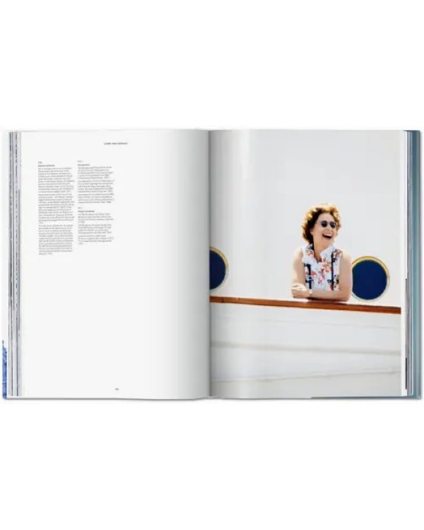 Her Majesty. A Photographic History 1926-2022