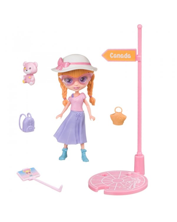 Куколка OLY- путешественница c одеждой, аксессуарами, подставкой и медвежонком