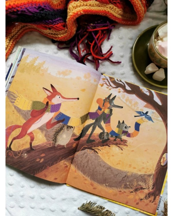 Шарф в яркую полоску